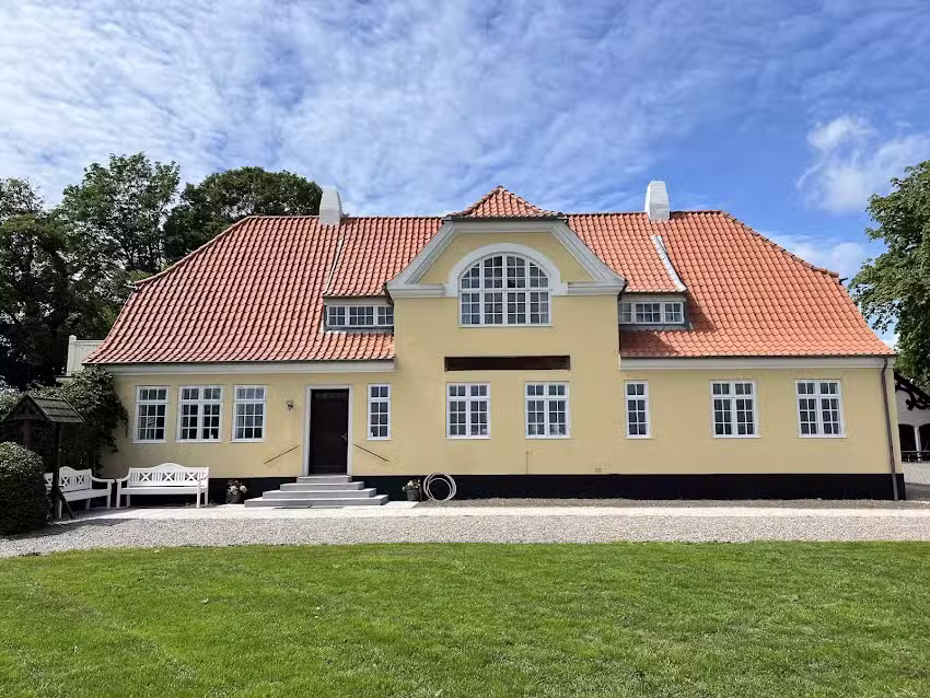 Aakj&aelig;rs Kunstnerhjem &ndash; Jenle