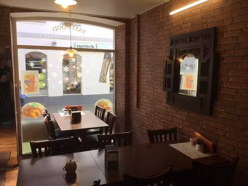 Adam&rsquo;s Pizza & Grill