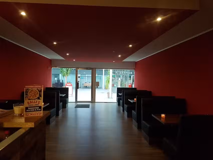 Balli&rsquo;s Pizza & Grill