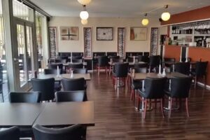 Cafe Dropp Inn Pizza