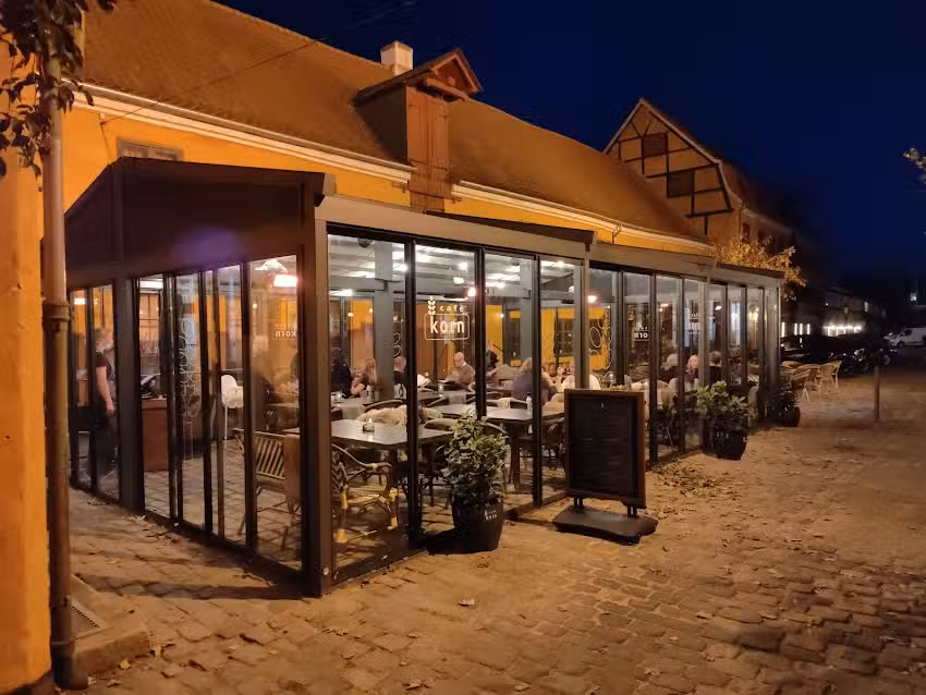 Caf&eacute; Korn &ndash; K&oslash;ge