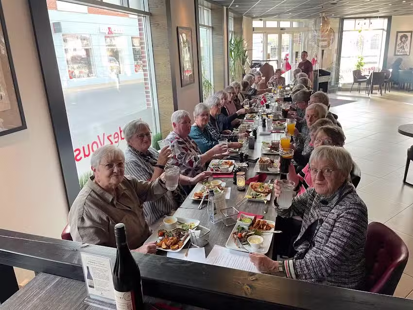 Caf&eacute; Rosa & Steakhouse Br&oslash;nderslev