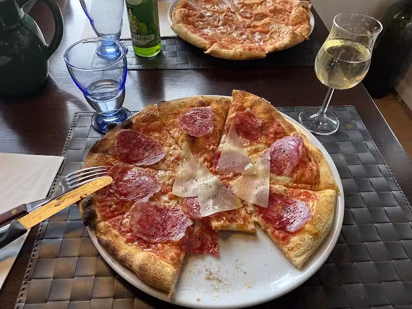 Della Nonna Italiensk Pizzaria