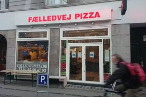 F&aelig;lledvej Pizza