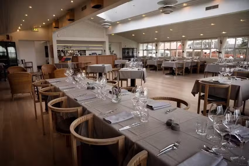 F&aelig;rgekroen Hadsund