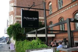 Frk. Barners K&aelig;lder