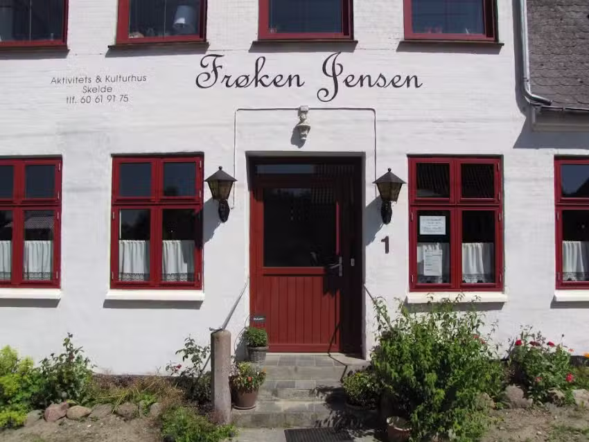 Fr&oslash;ken Jensen