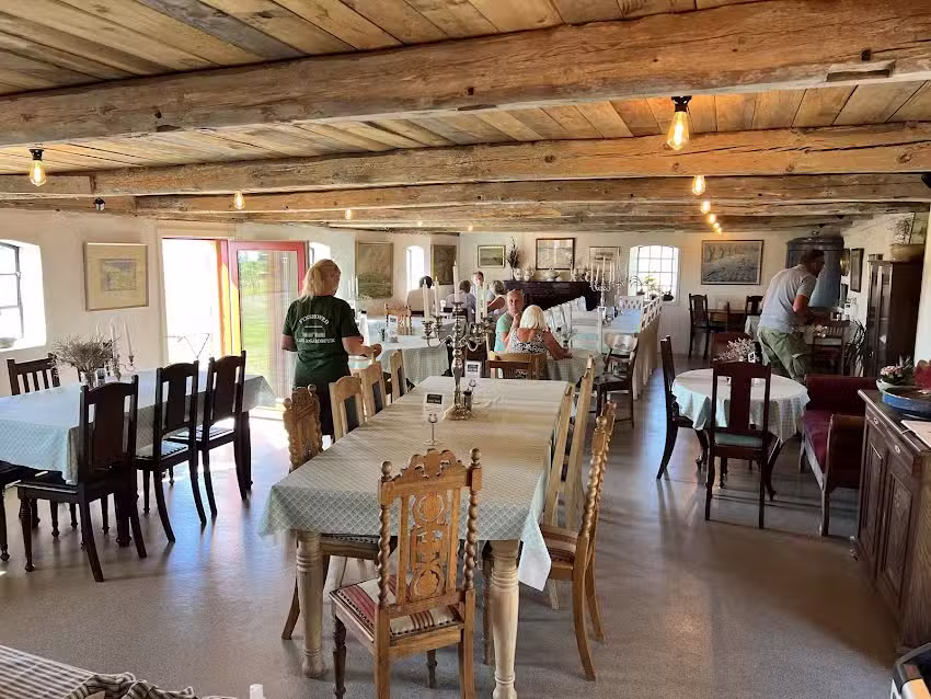 Fynshoved Caf&eacute; & G&aring;rdbutik