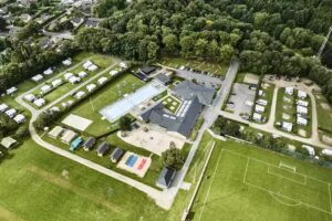 Give Camping & Choly&rsquo;s Diner