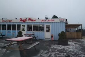 Grill Caféen – Flyveren