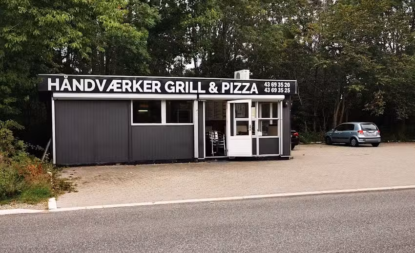 H&aring;ndv&aelig;rker Grill & Pizza