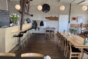 Hesnæs Havn Spisehal, Bageri, Konditori & Kolonial