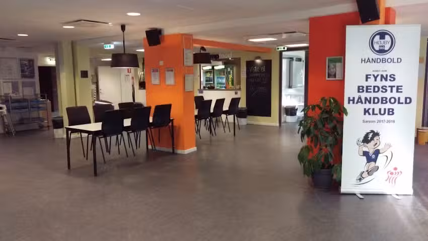 H&oslash;jby Hallens Cafeteria