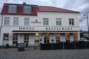 Hotel Crone