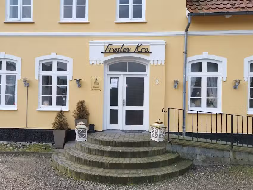 Hotel Fr&oslash;slev Kro