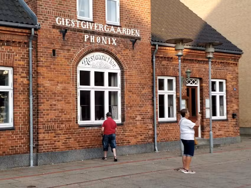 Hotel og restaurant Ph&oslash;nix