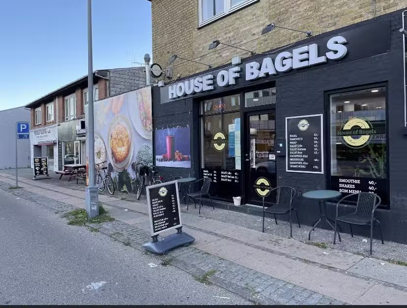 House of Bagels