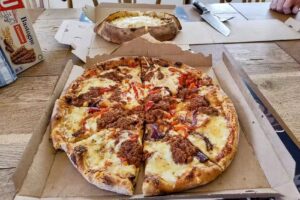 Humlum Pizza Kebab House v/Kannan Rasalinggam