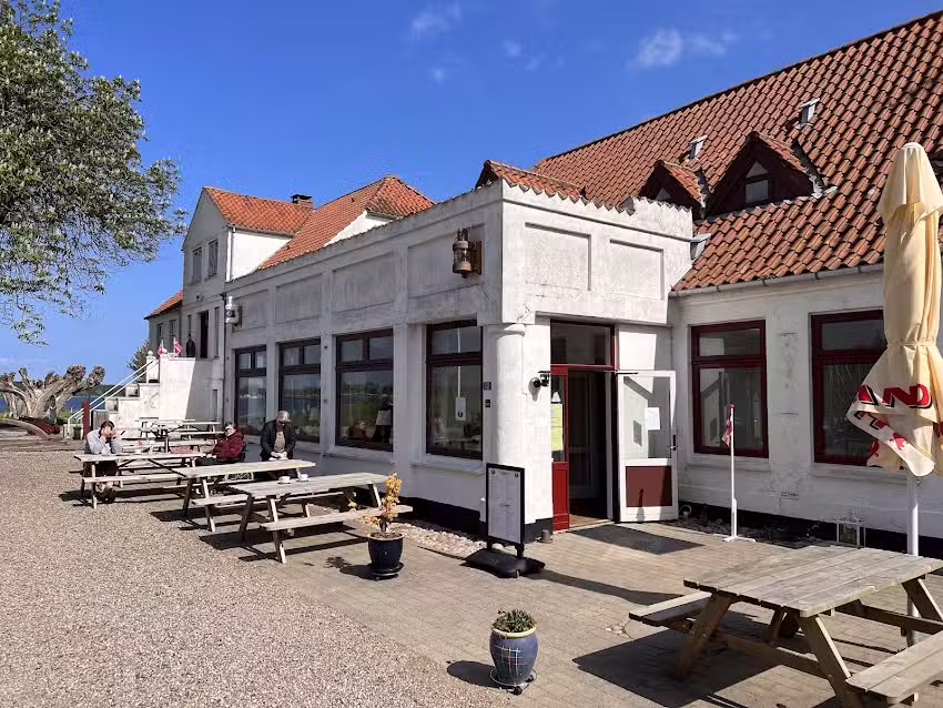 Kalv&oslash; Badehotel Restaurant