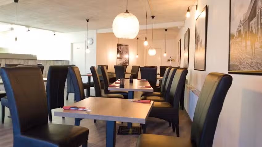 Kib&aelig;k Pizza & Steak House