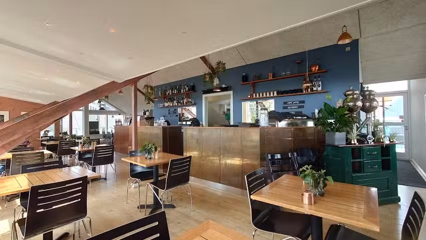 Kr&aelig;s Caf&eacute; og Butik