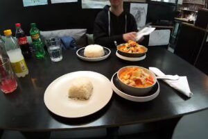 Leo&rsquo;s Wok Caf&eacute;