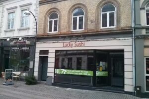 Lucky Sushi