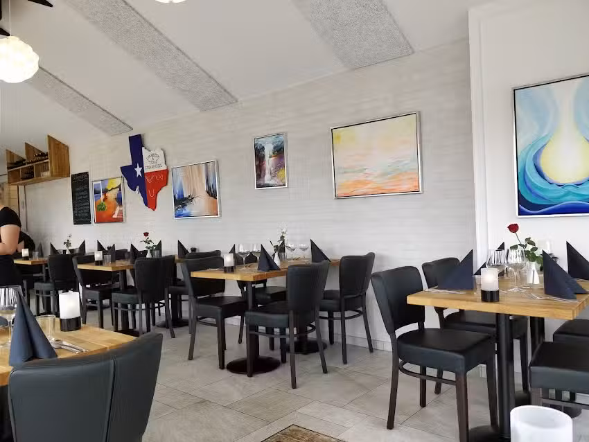 Lyn&aelig;s Fisk & Steakhouse