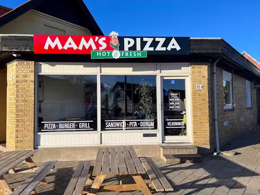 Mam&rsquo;s Pizza
