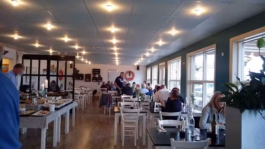 Marinaen Caf&eacute; & Restaurant