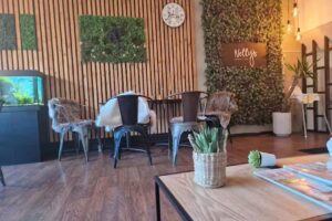 Nelly&rsquo;s Sandwich & Salat