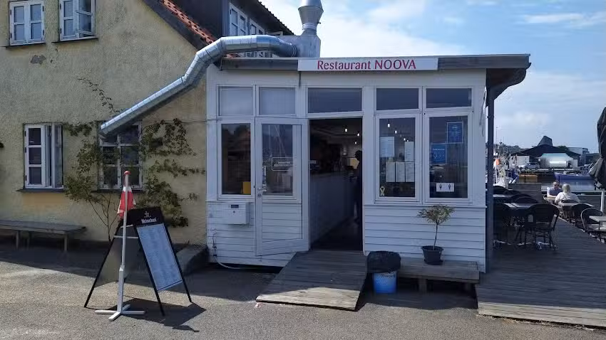 Noova Restaurant