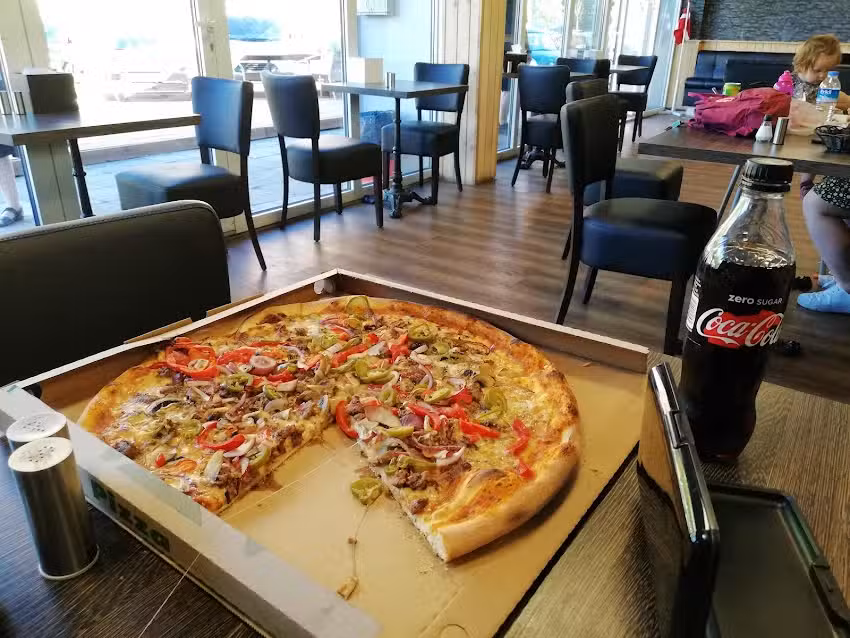 &Oslash;en Amagers Pizzaria Og Burgerbar