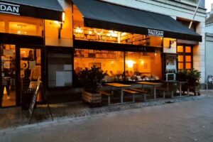 Paludan Bog & Caf&eacute;