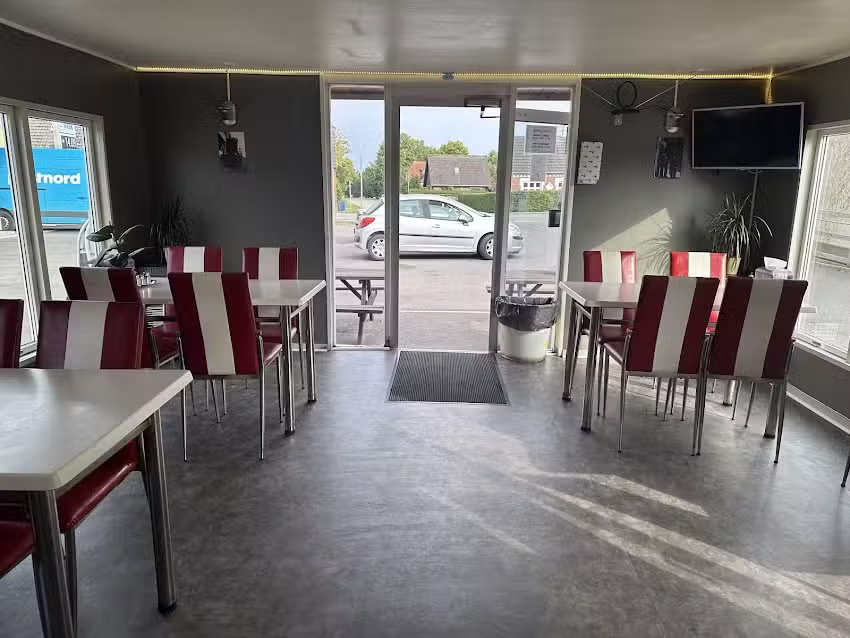 Papa&rsquo;s Pizza & Grill &ndash; Stubbek&oslash;bing