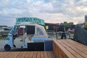 Petersens Pizza Karreb&aelig;ksminde