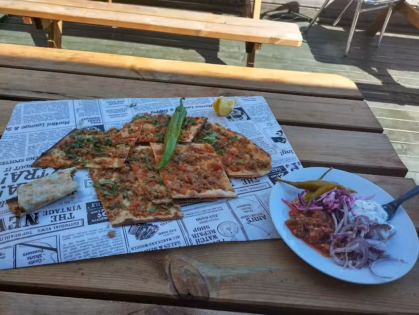 Pide Etliekmek House