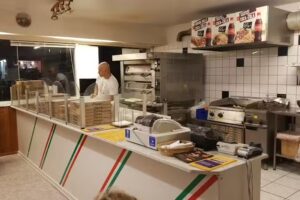 Pizza & Burger House