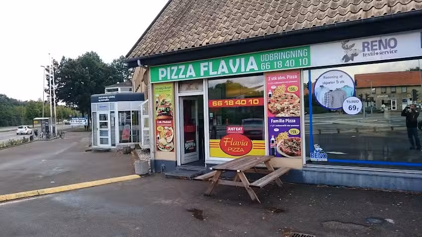 Pizza Flavia & Grill