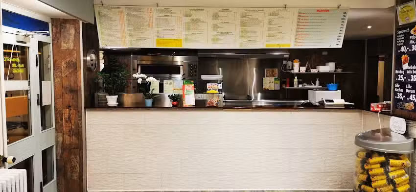 Regstrup K&oslash;bmand og Pizzabar