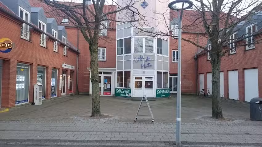 Restaurant De Miti ApS Under Konkurs