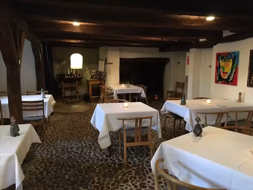 Restaurant Herreg&aring;rdsk&aelig;lderen