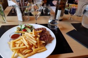 Restaurant Skovm&oslash;llen Femm&oslash;ller