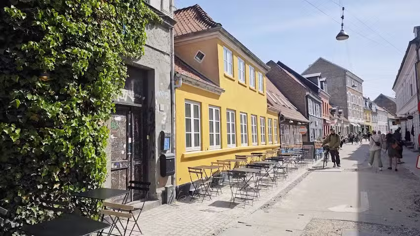 Restaurant White Elephant