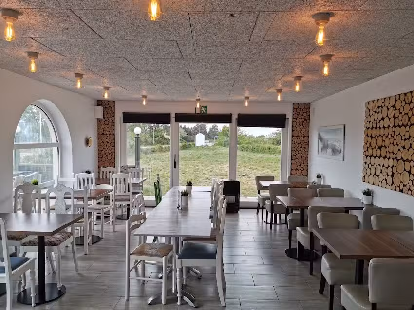 R&oslash;m&oslash; Pandekagehus