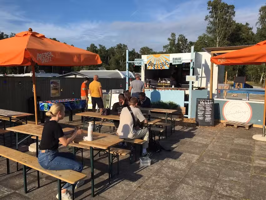 R&oslash;rvig Camping &ndash; Pope Junior