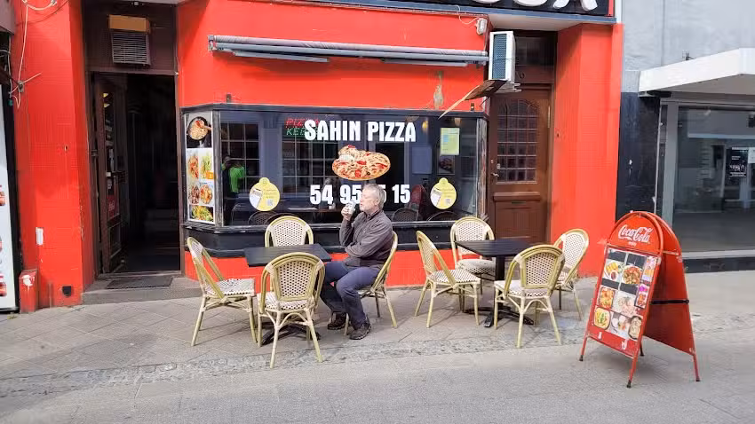 Sahin Pizza & Thai Mad