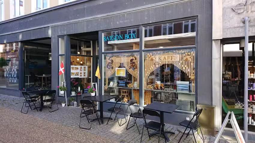 Saigon Box