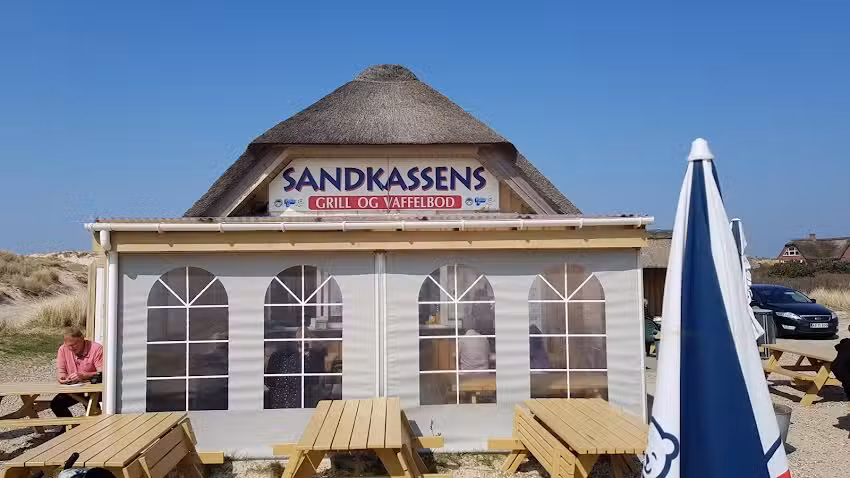 Sandkassens grill og vaffelbod