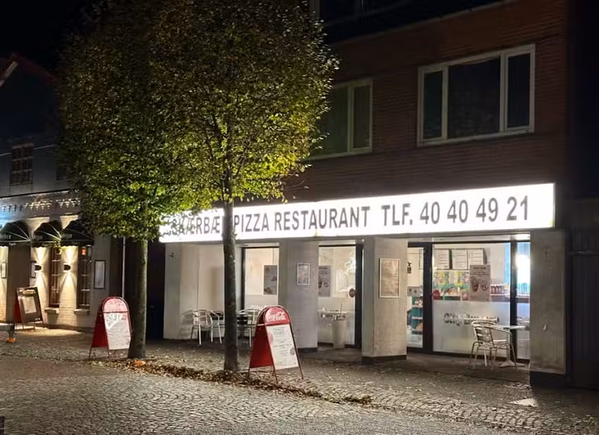 Sk&aelig;rb&aelig;k Pizza & Restaurant